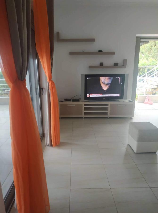 View Apartment ลูโคเวอ ภายนอก รูปภาพ